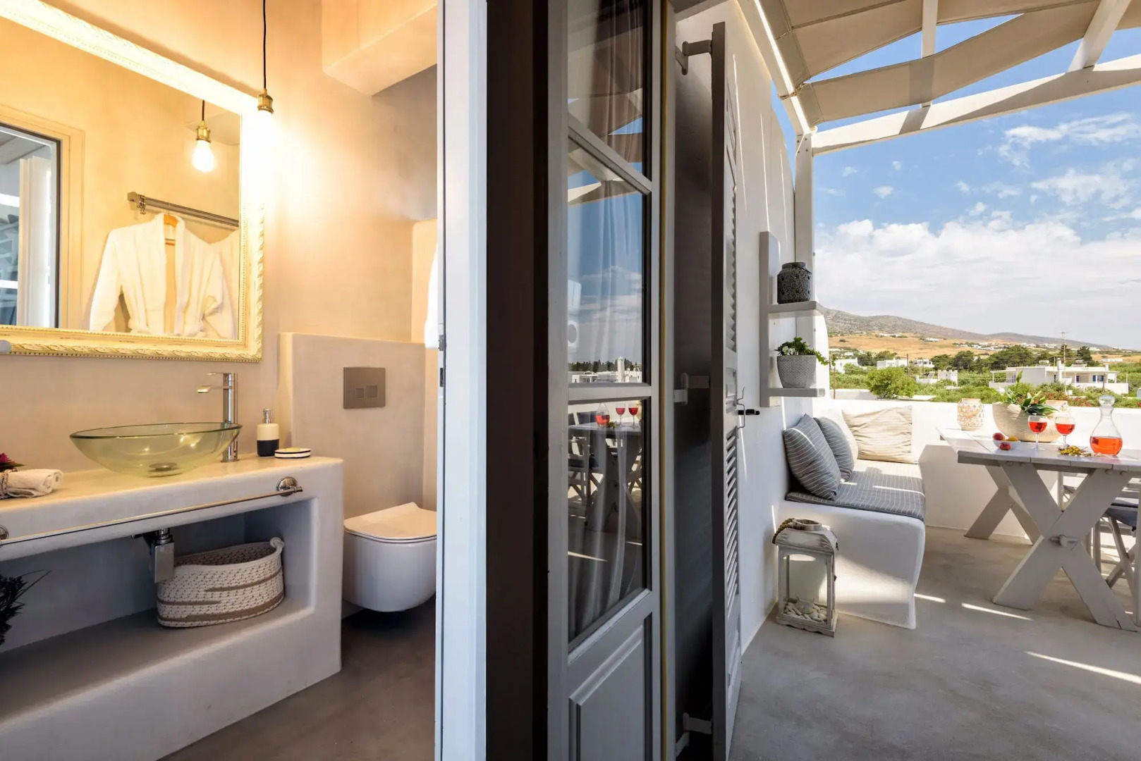 Blue Waves Suites & Apartments To Kyma