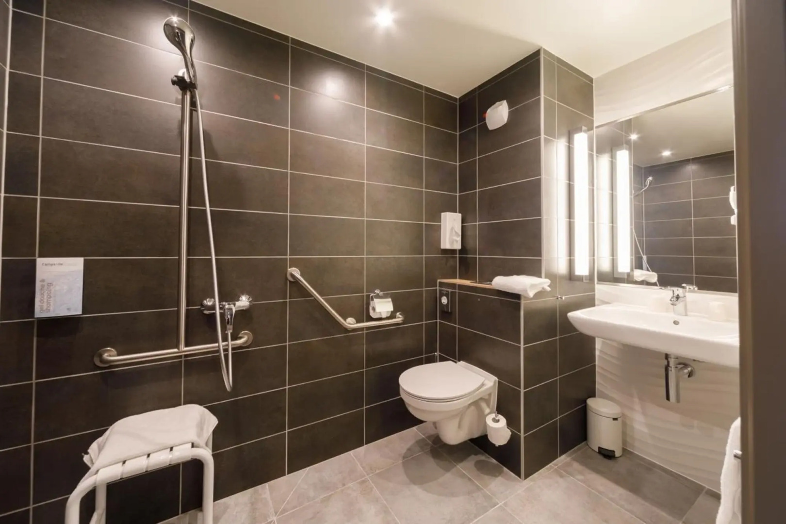 Campanile Annemasse Est Findrol CHAL