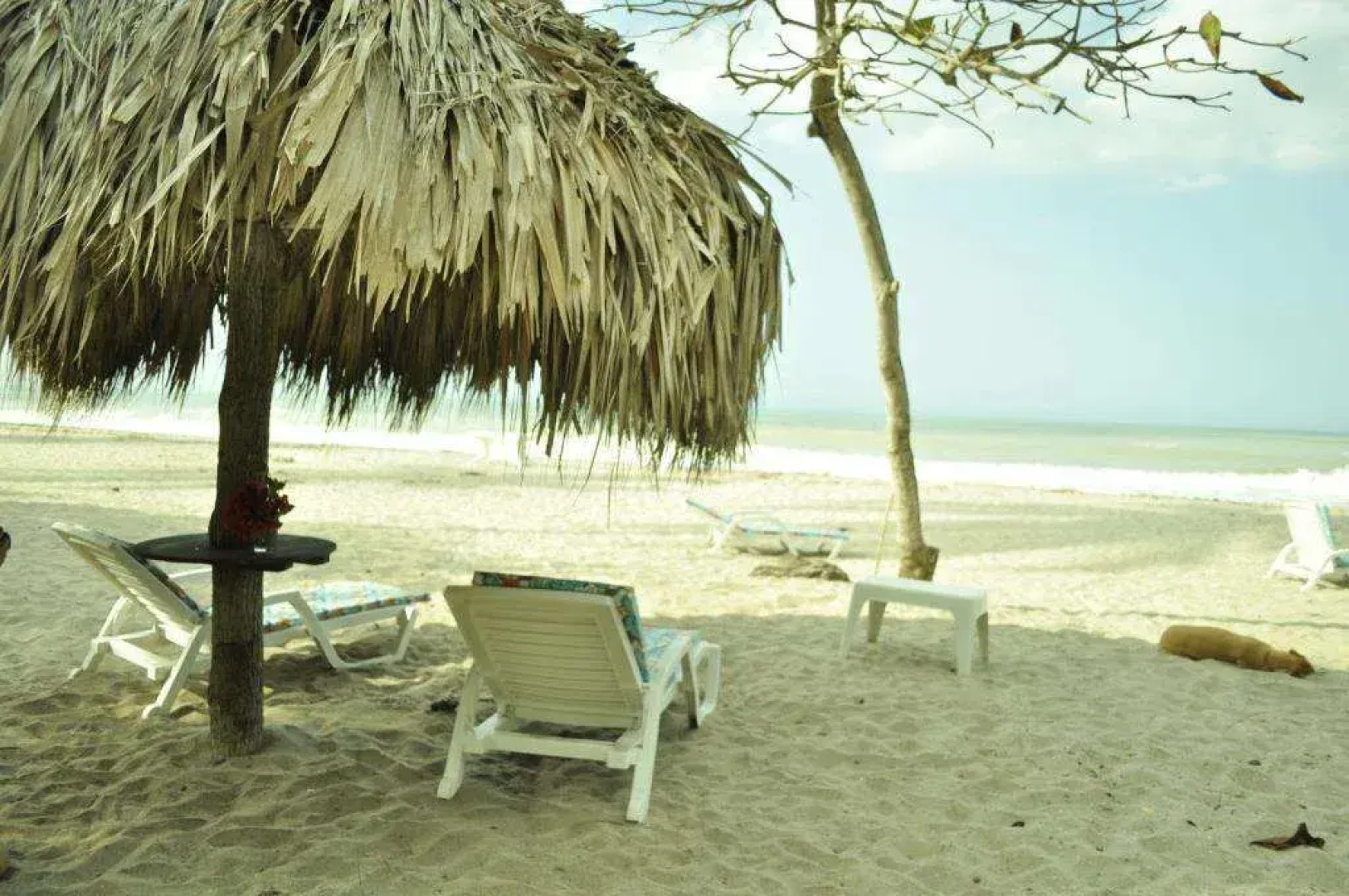 Huku Beach Hostel