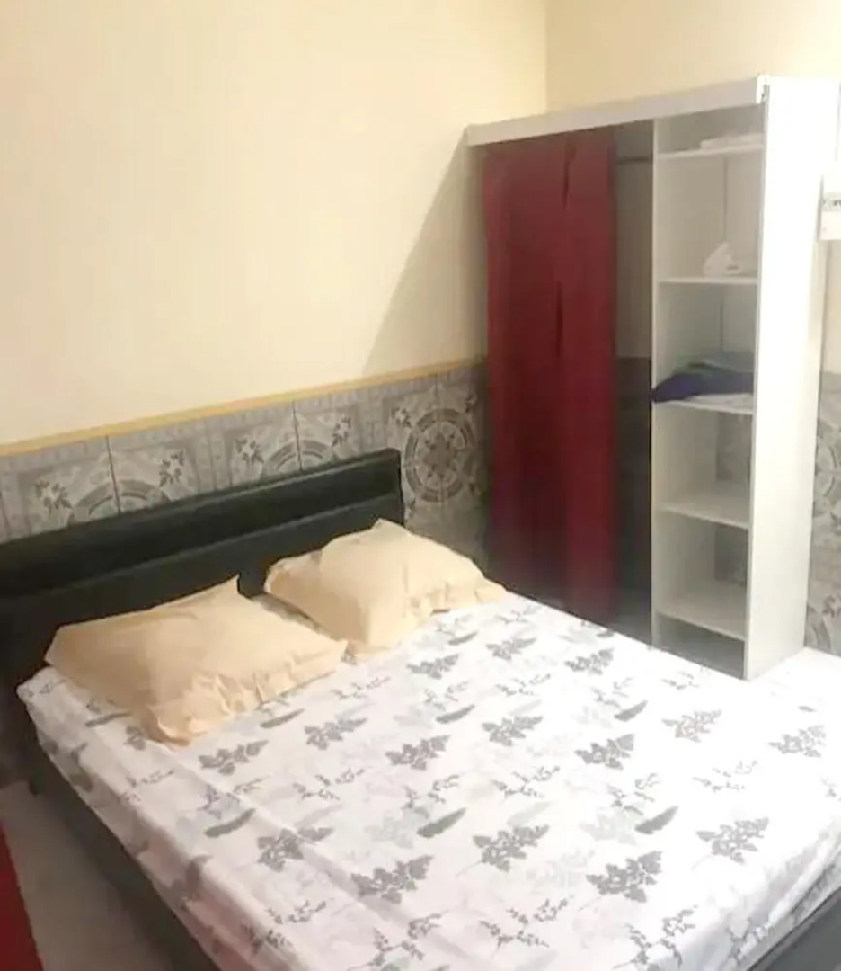 Apartment With one Bedroom in Saint-benoît, With Wonderful City View, Enclosed Garden and Wifi