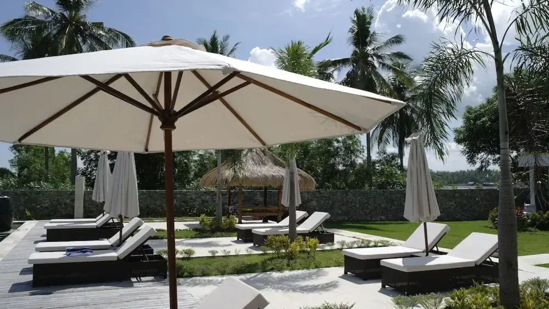 The Suites Lombok