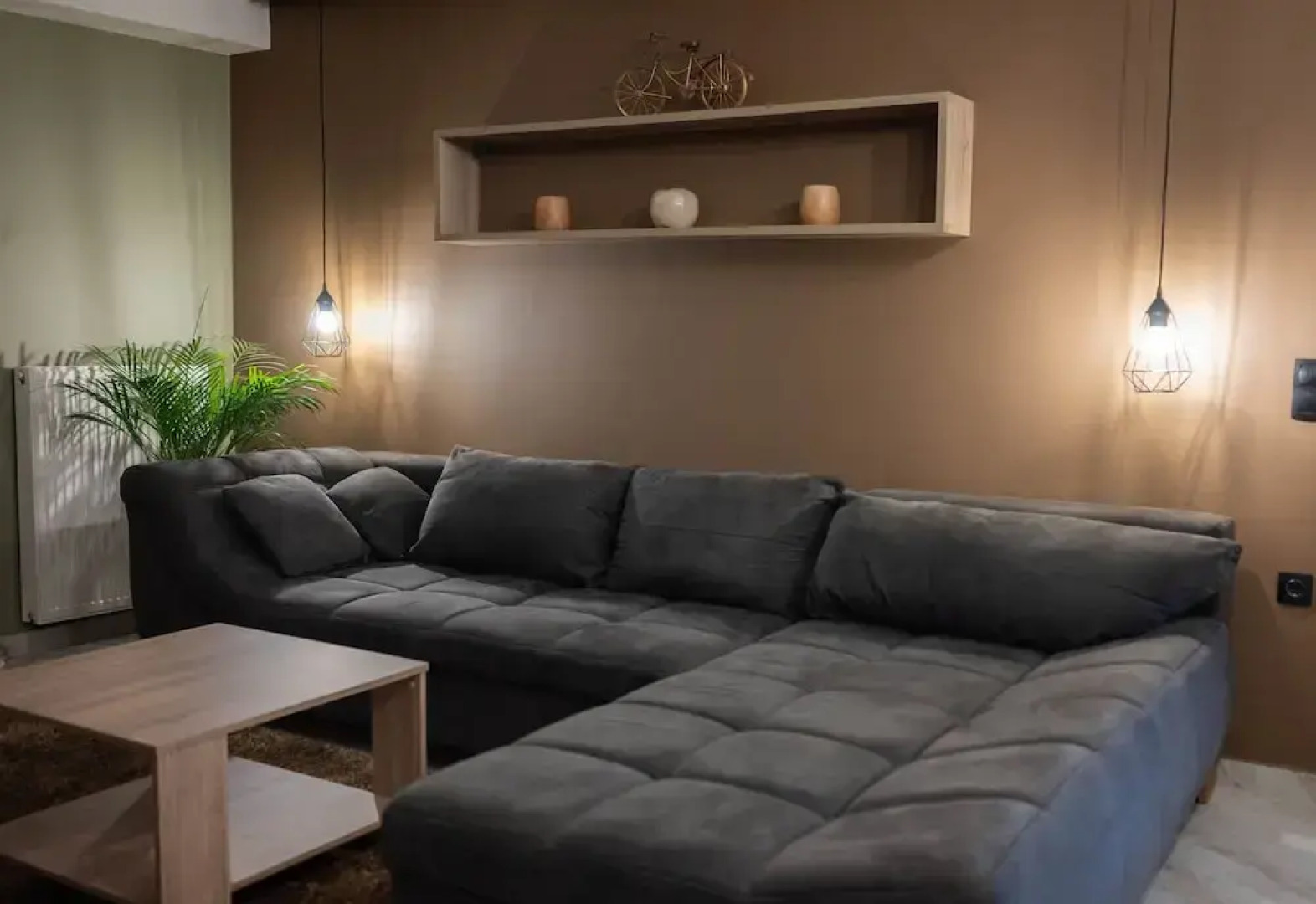 Aurora Breeze Trikala Town