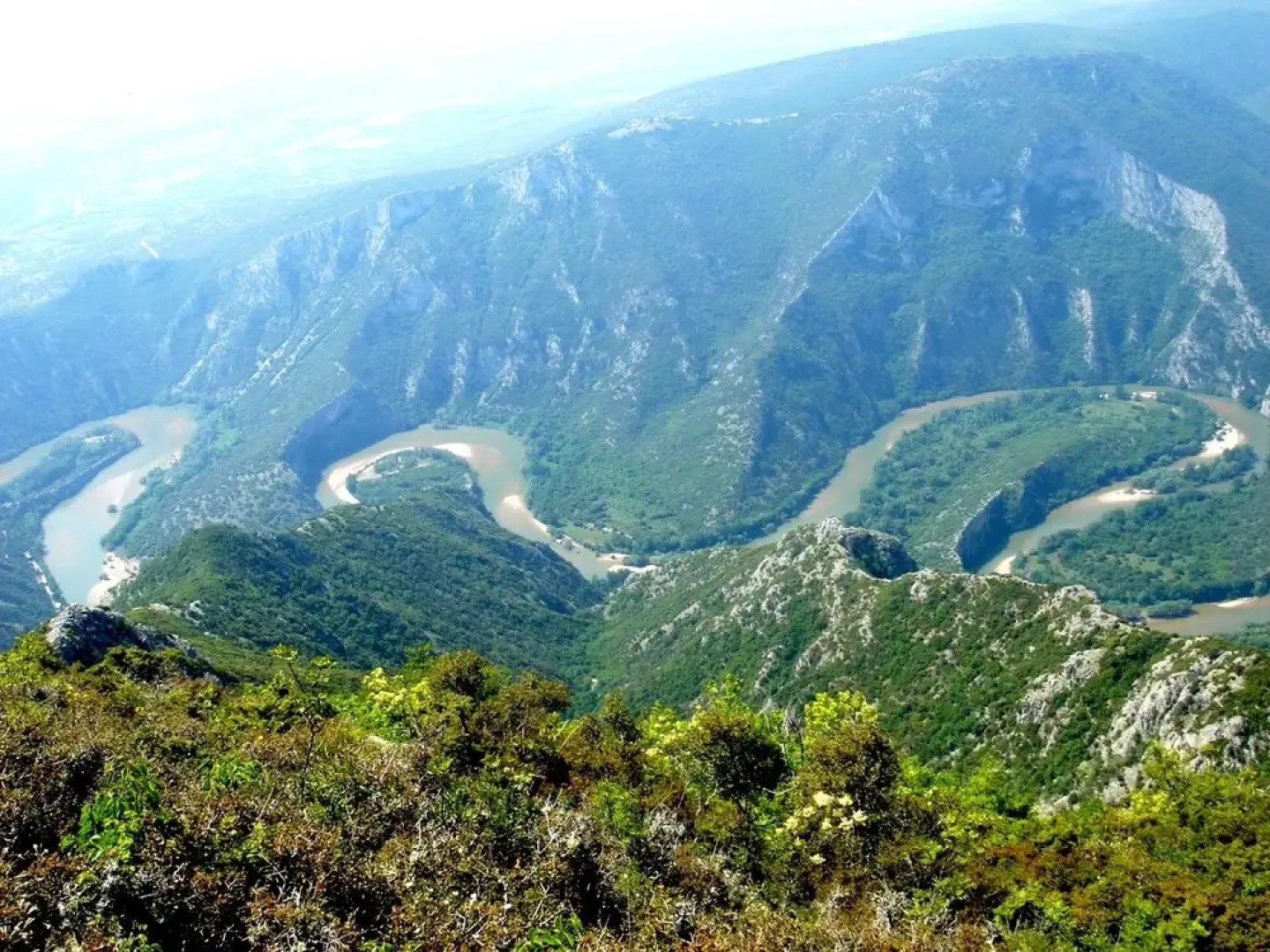 To Archontiko Guest House