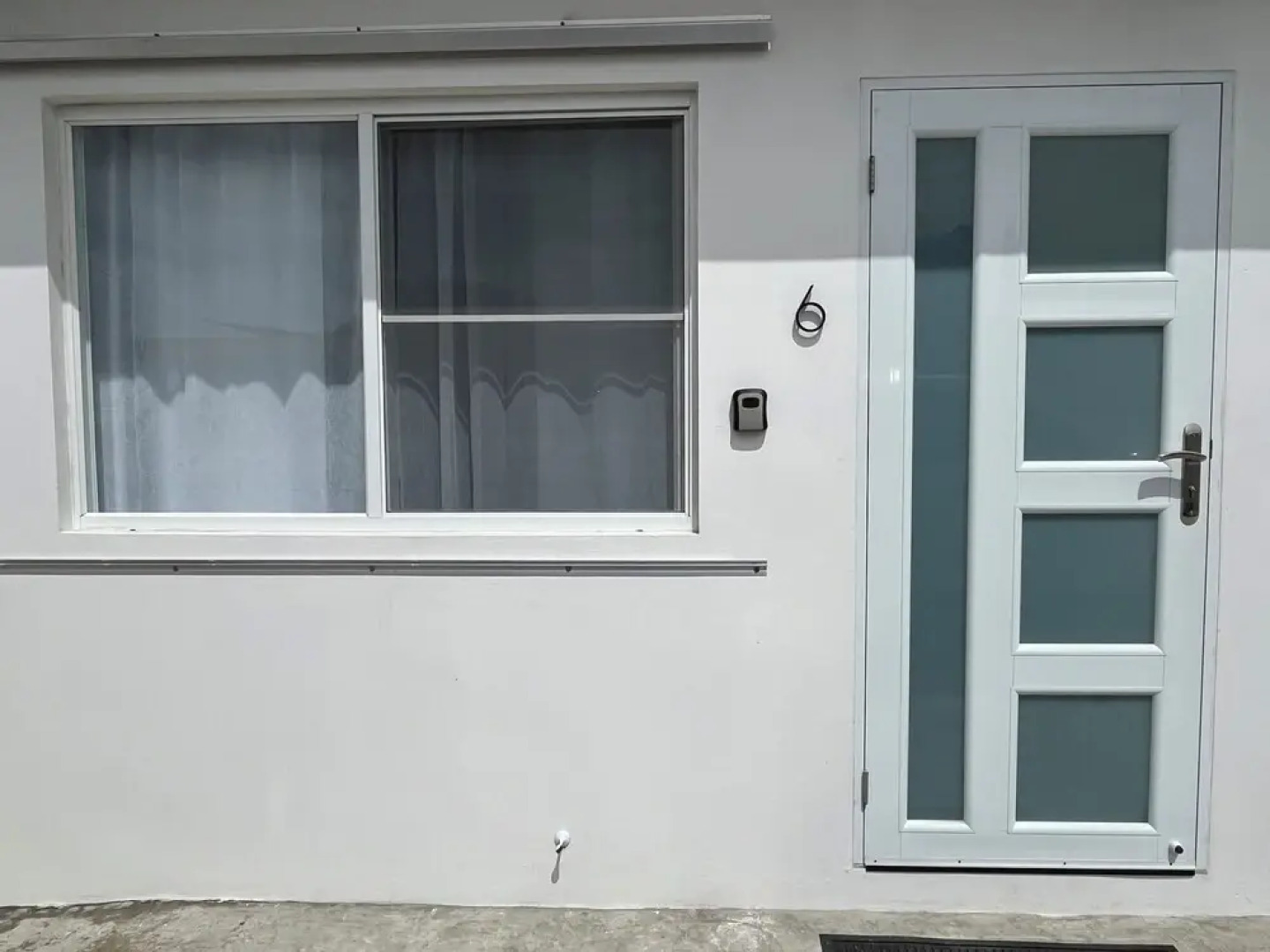 Sea Breeze Tunnel Hideaway 7