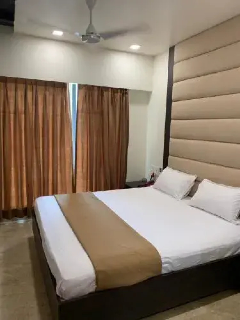 Hotel Bless Inn
