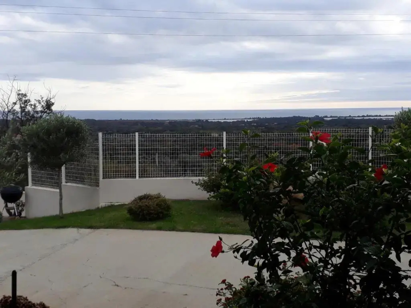 f3 vue mer et montagne