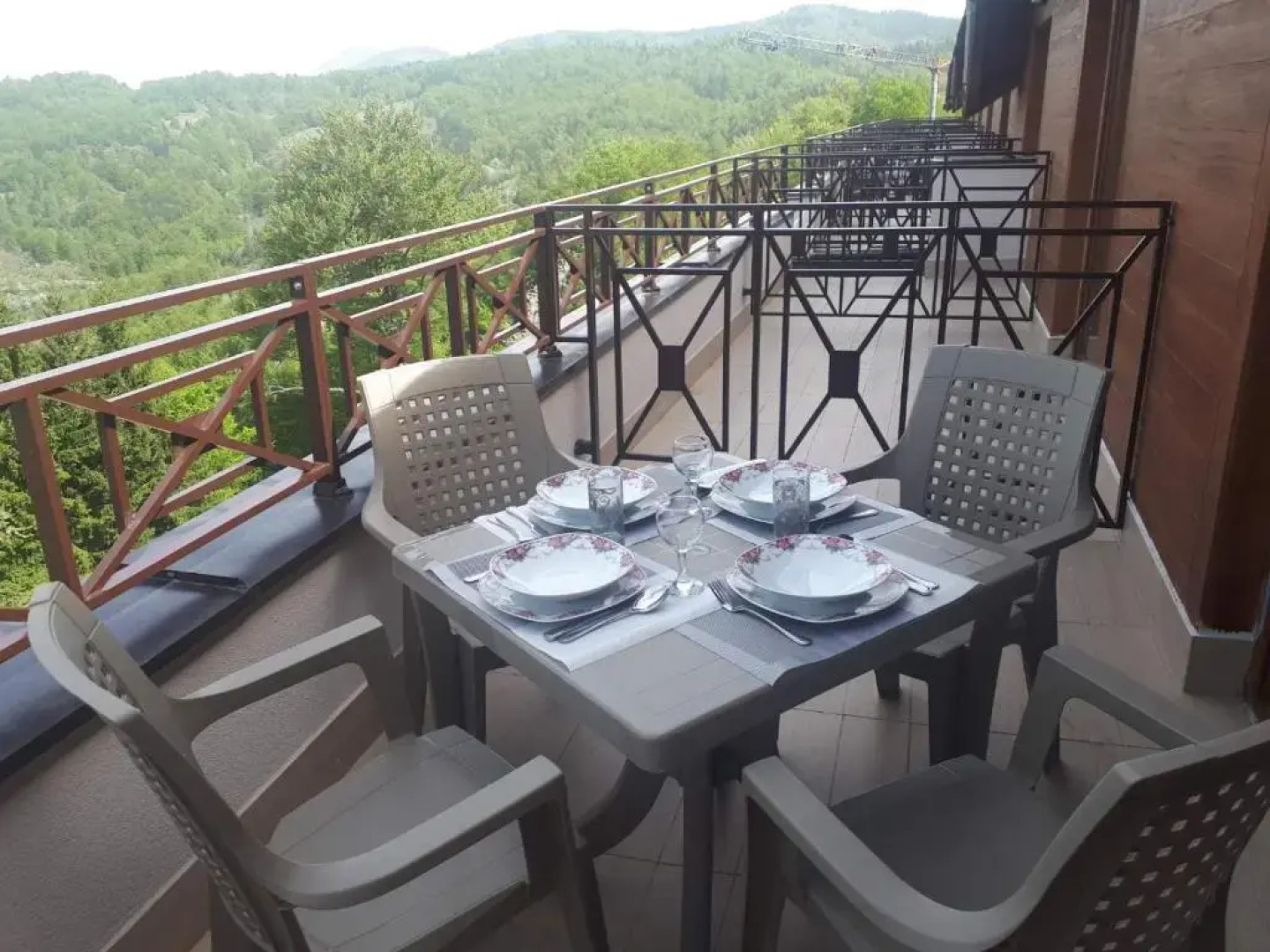 Milmari P85 spa & ski