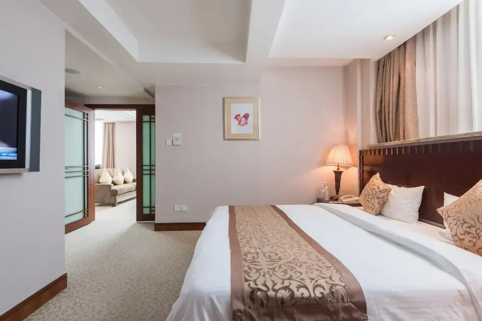 Отель Sanya Baohong