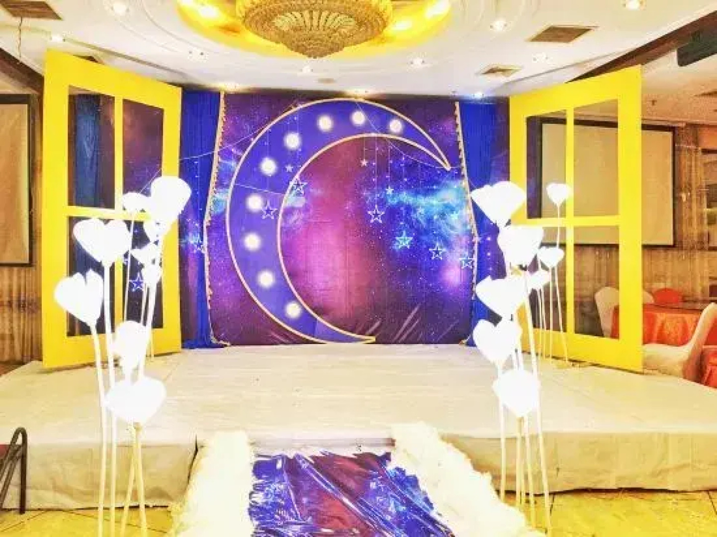 Guiping Golden Phoenix Hotel