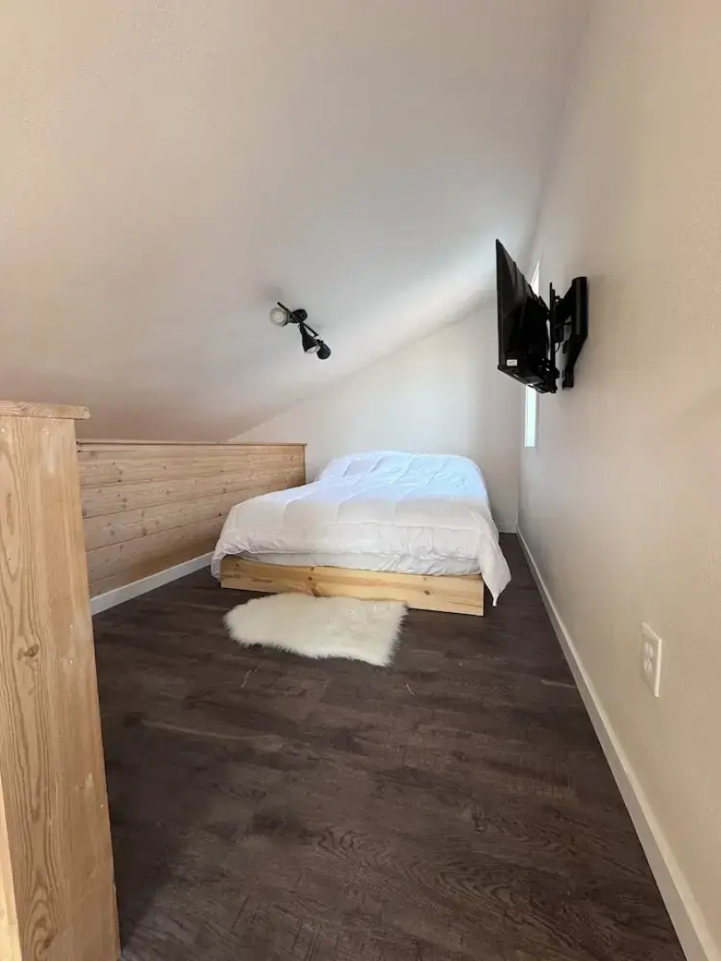 Glacier Alpine Lodges