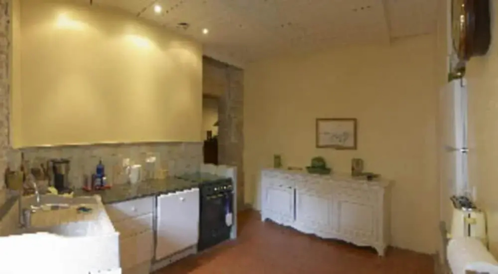 Apartment With 4 Bedrooms in Laudun-l'ardoise, With Wonderful Lake View, Enclosed Garden and Wifi