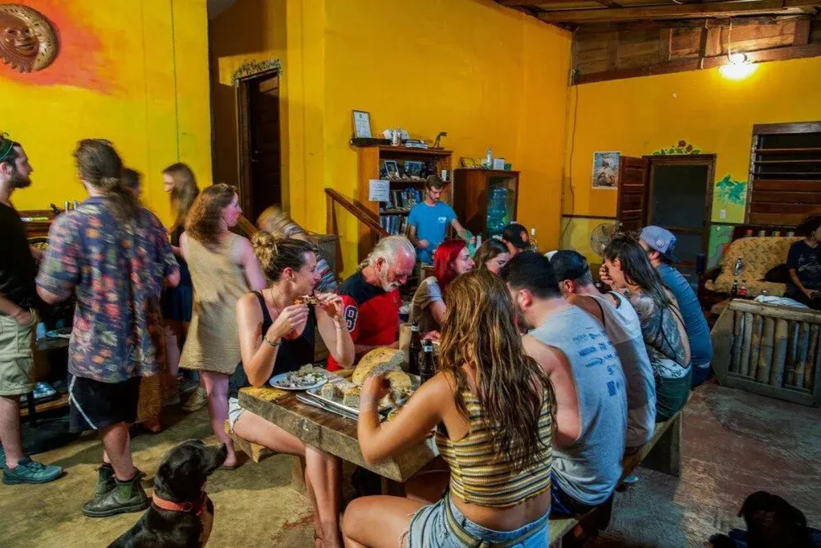 Bella's Backpackers