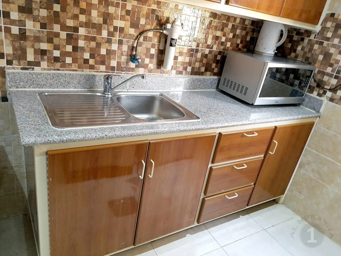 Al Muhanna Plaza Salmiya Old Souk