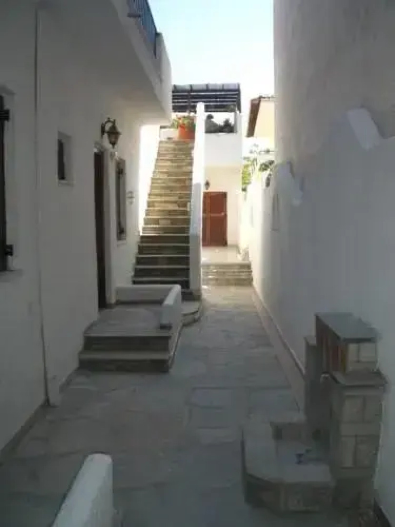 Tzogalis Apartments 1