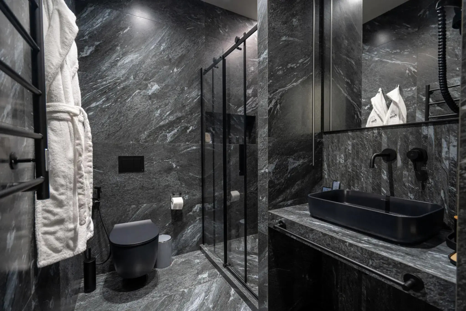 Pushkin Apartments (Пушкин апартаменты)