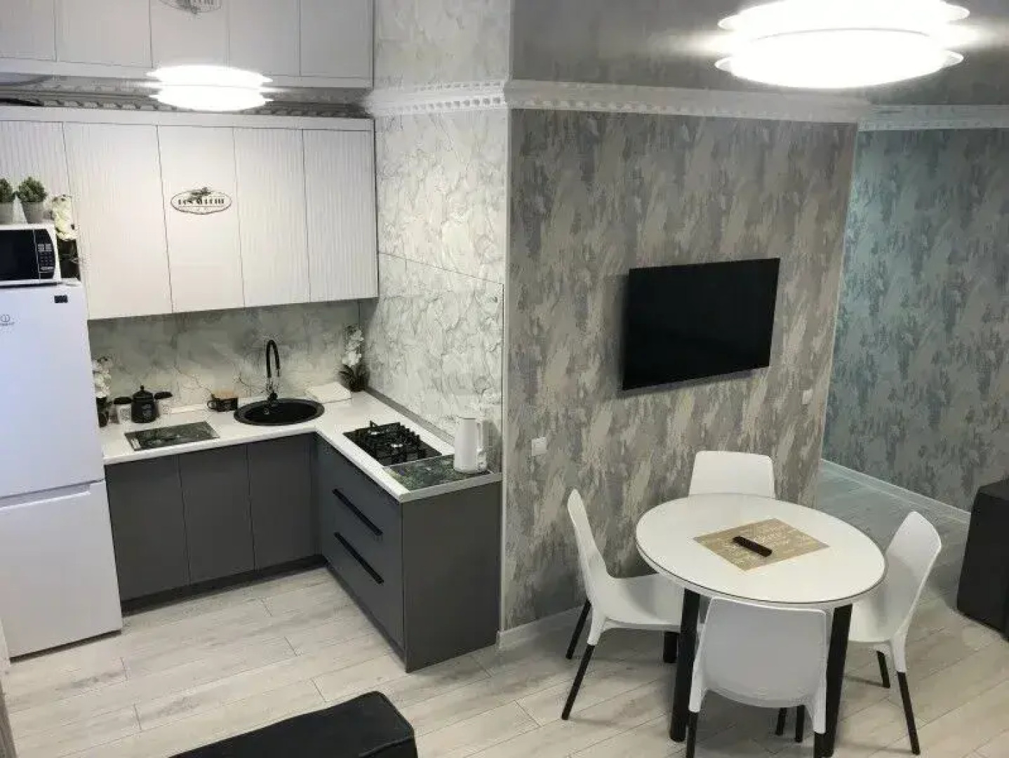 Апартаменты на проспекте Ленина,19