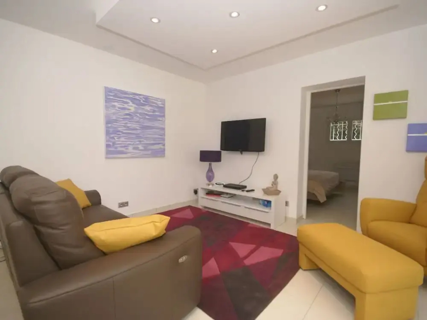 Detached Holiday Home on the Edge of a Vineyard at Châteauneuf-du-pape