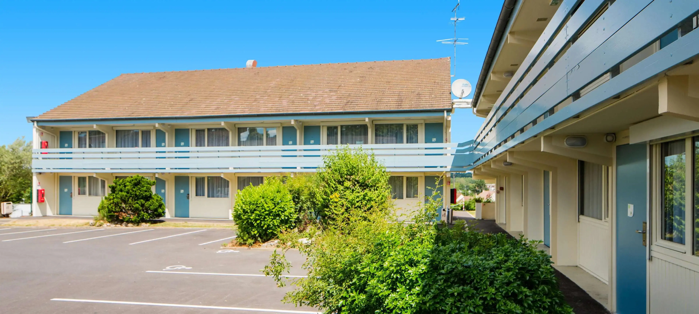 Hotel Campanile Melun Sud - Dammarie Les Lys