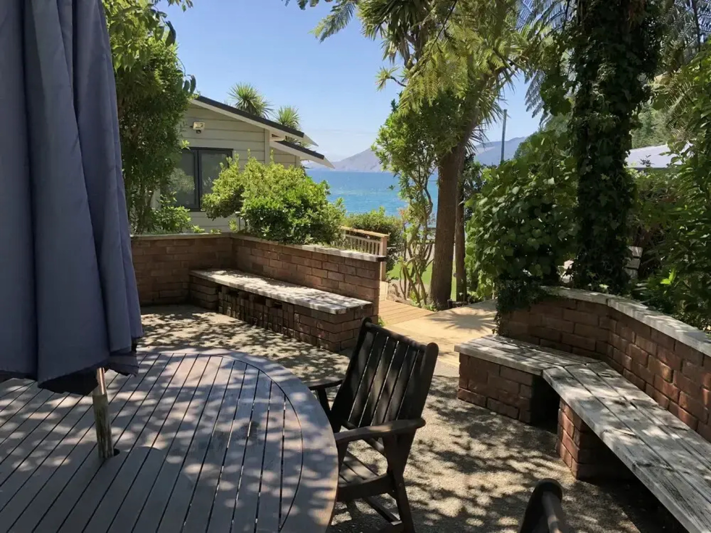 French Pass Beachfront Villas