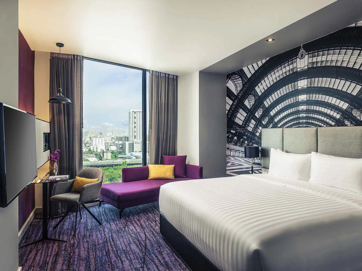 Отель Mercure Bangkok Makkasan