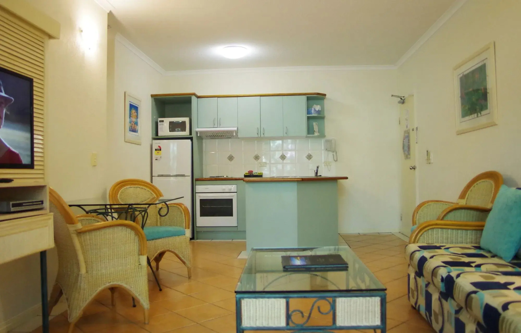 Palm Cove Tropic Apartments