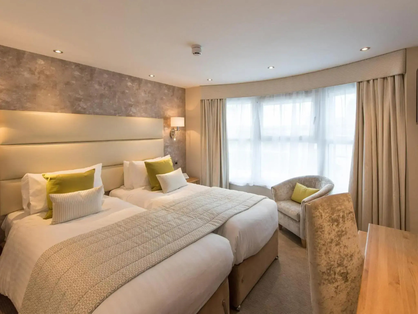 The Royal & Fortescue