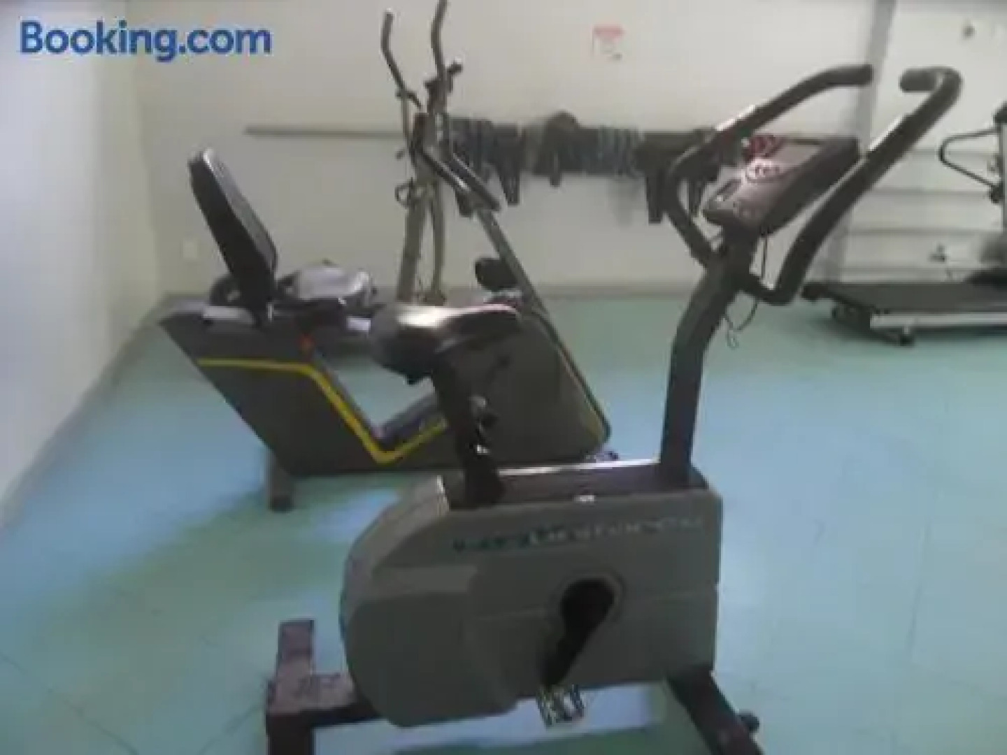 Condomínio Edifício Barra Tropical Residence