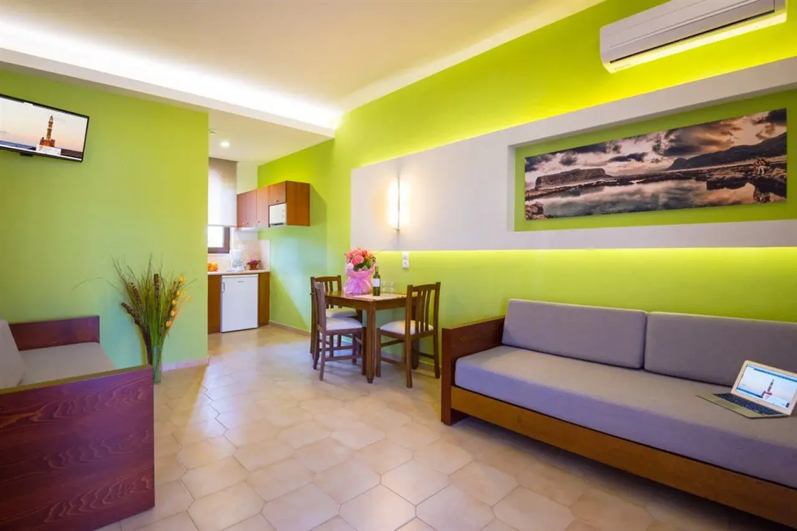 Oscar Suites & Village