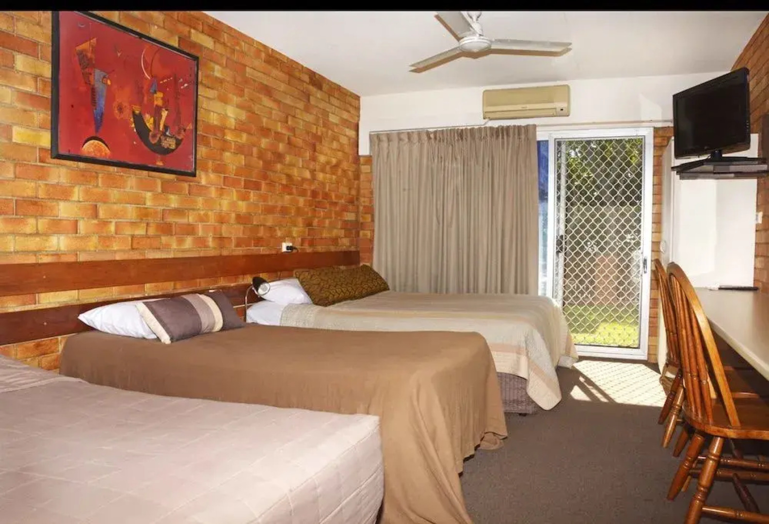 Shelly Beach Motel