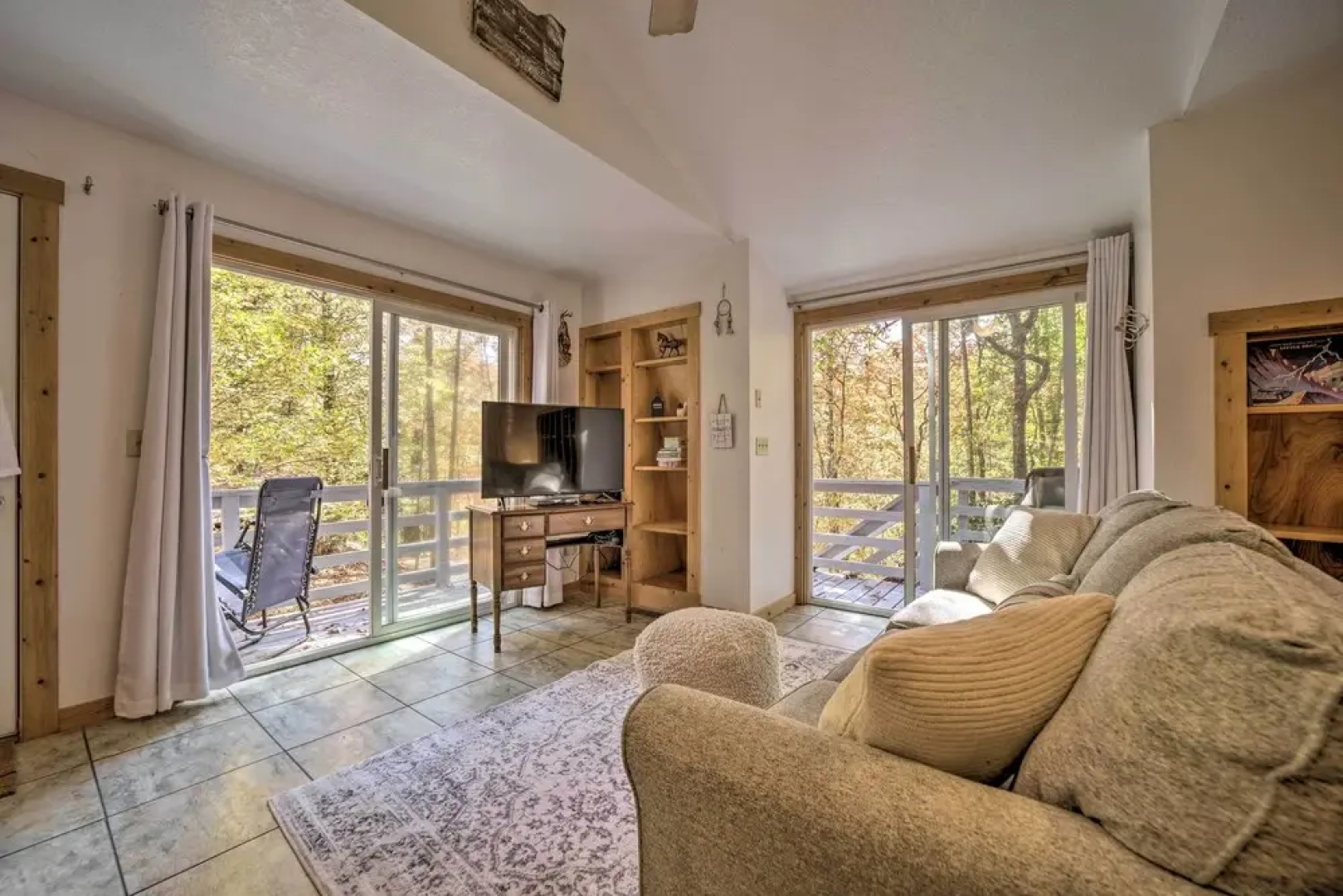 Sky Loft Bryson Studio: 1 Mi From Fontana Lake!