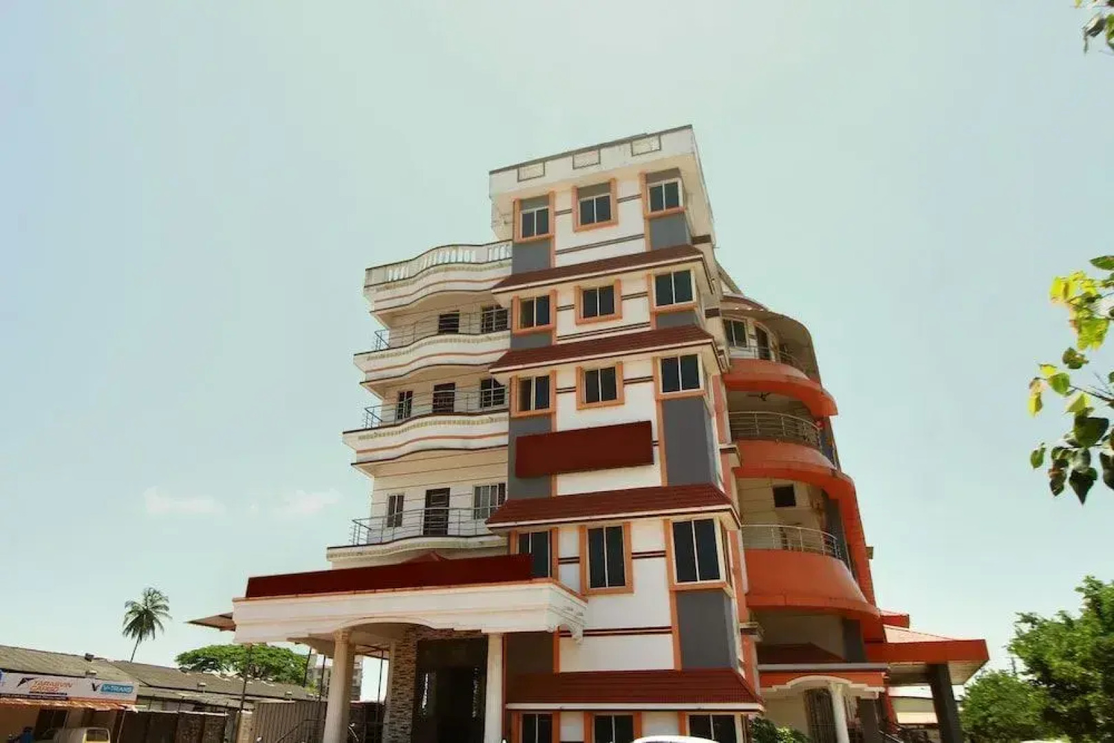 OYO 3615 RSB Residency