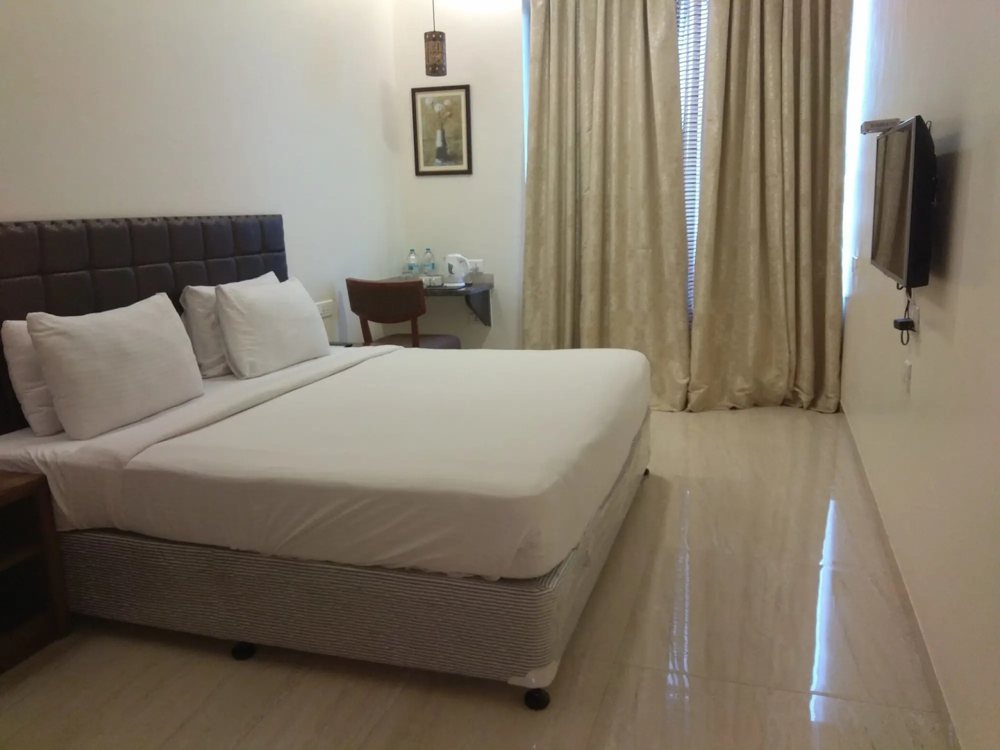 St Laurn - The Spiritual Resort