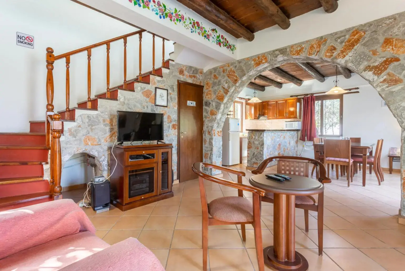 Villa Tzina Large Private Pool Walk to Beach A C Wifi Car Not Required - 1604