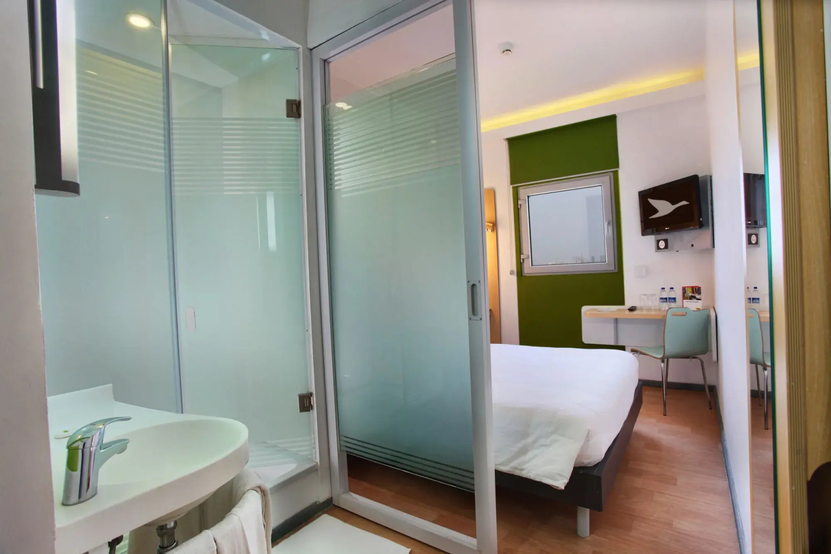 Hotel Caspia Pro Greater Noida