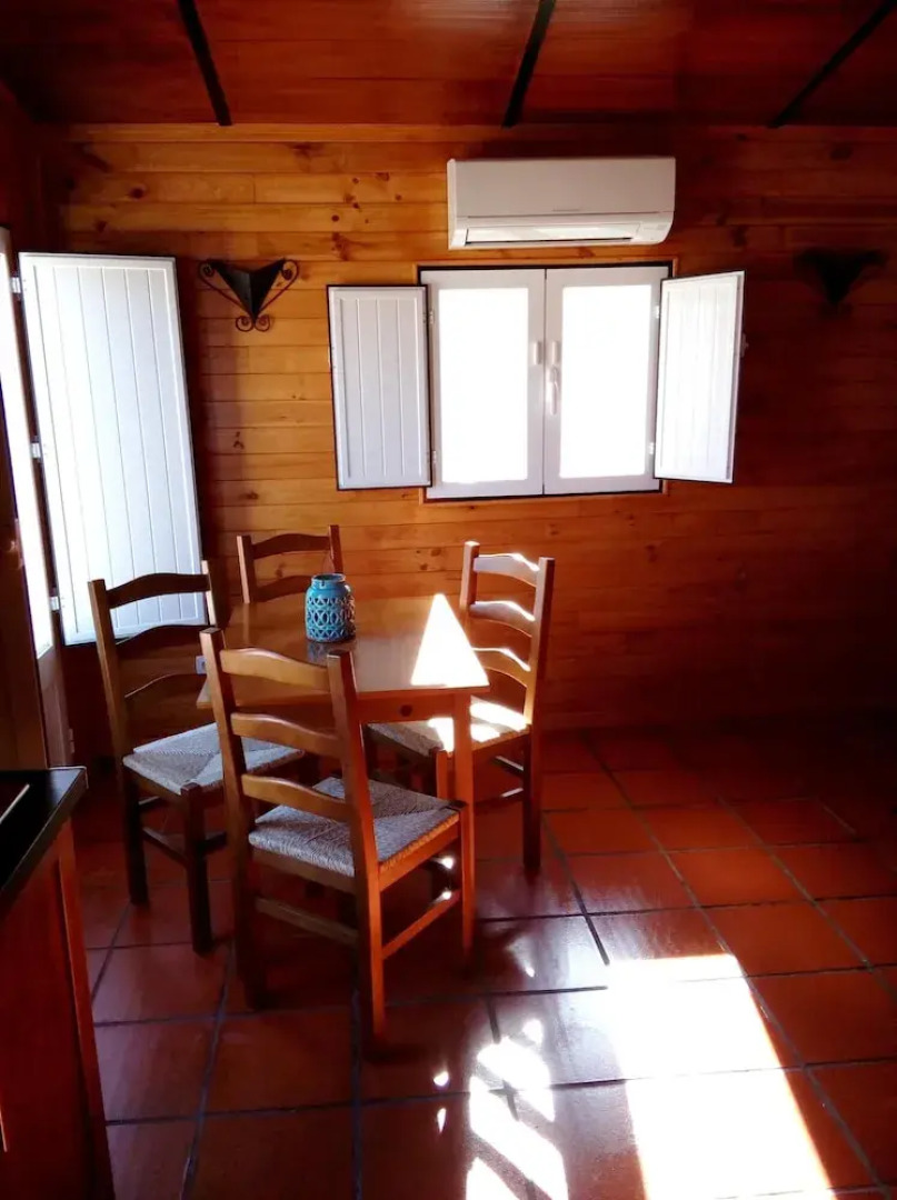 House With 2 Bedrooms in Montoito, With Pool Access, Enclosed Garden a