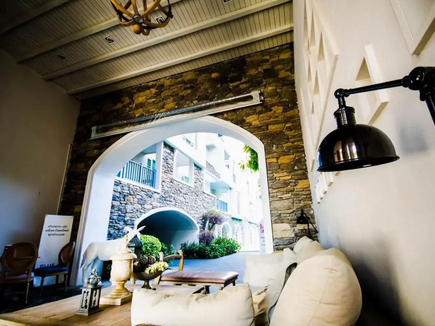 Chelona 436 Hua Hin