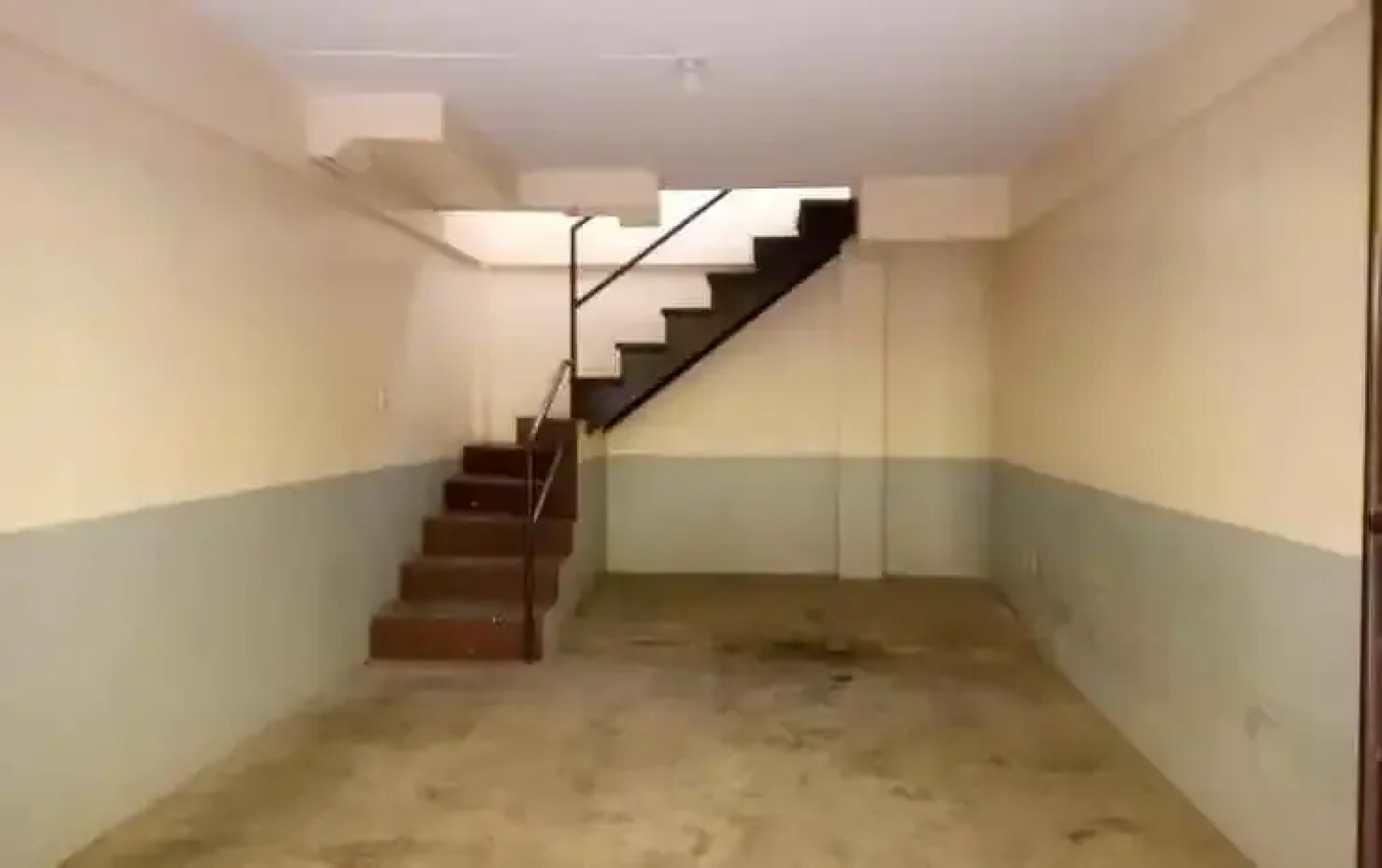 Monalisa Tourist Inn