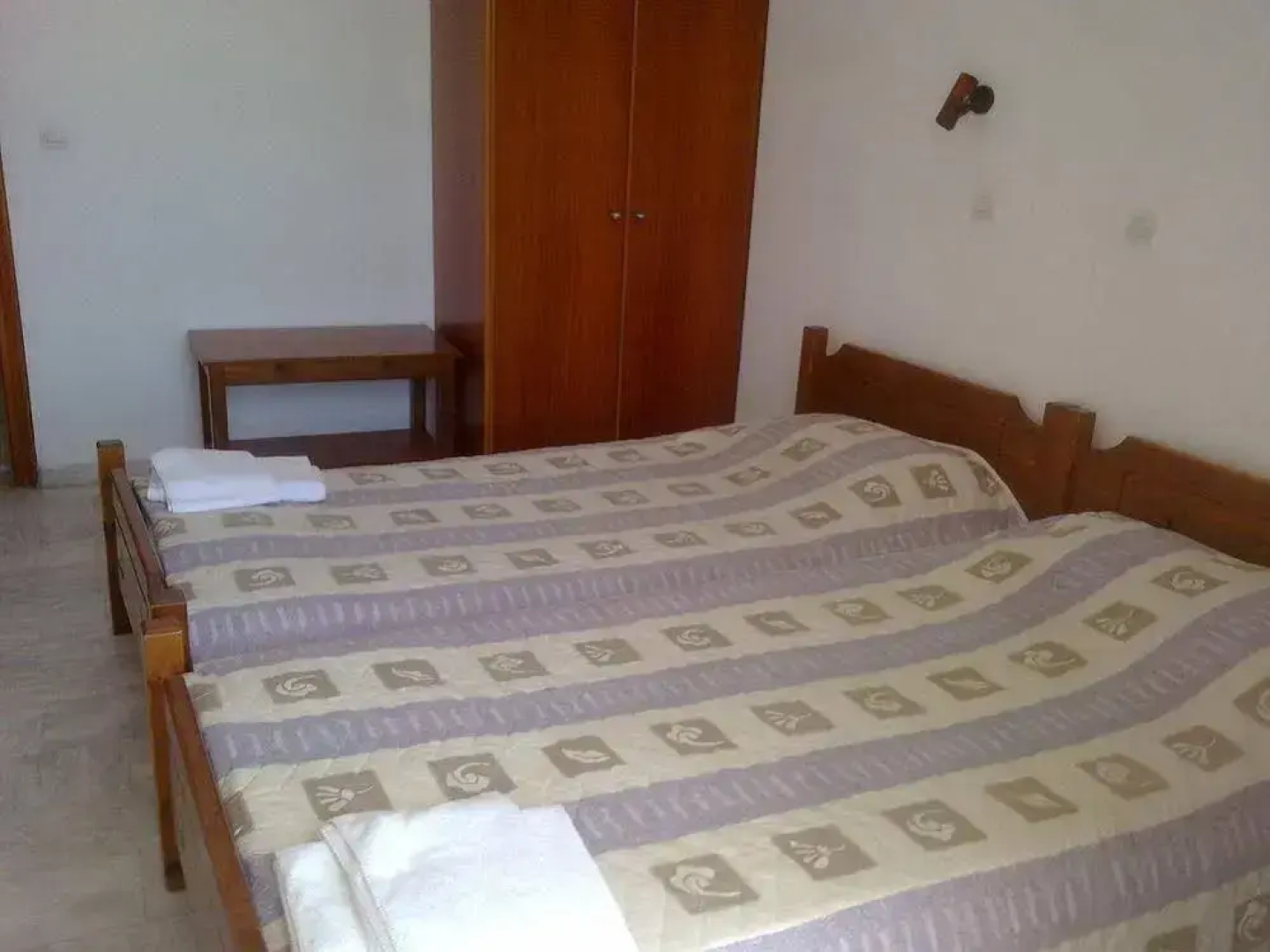 Yiannis Apartments