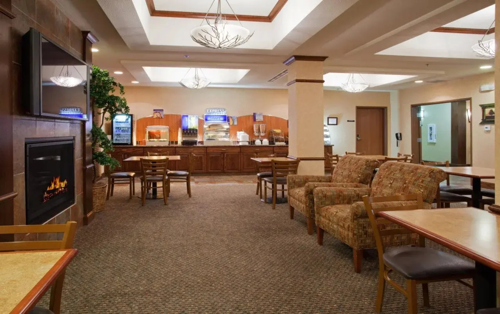 Holiday Inn Express Hotel & Stes Salt Lake City-Airport East by IHG