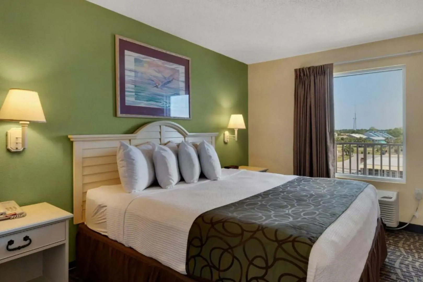 Beachcomber Beachfront Hotel, a By The Sea Resort