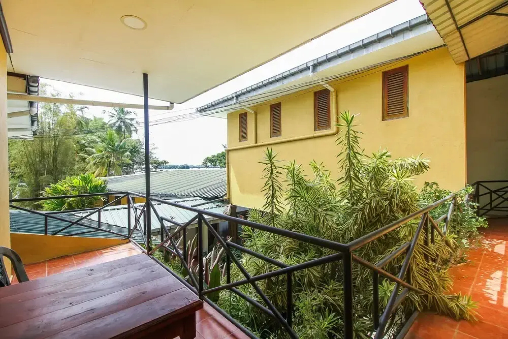 OYO 506 Bandu River Inn