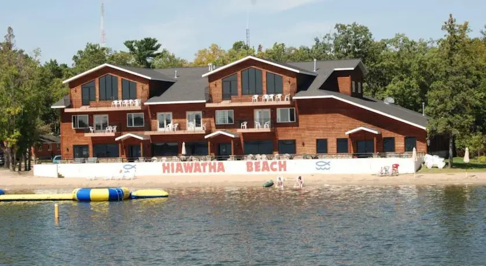 Hiawatha Beach Resort