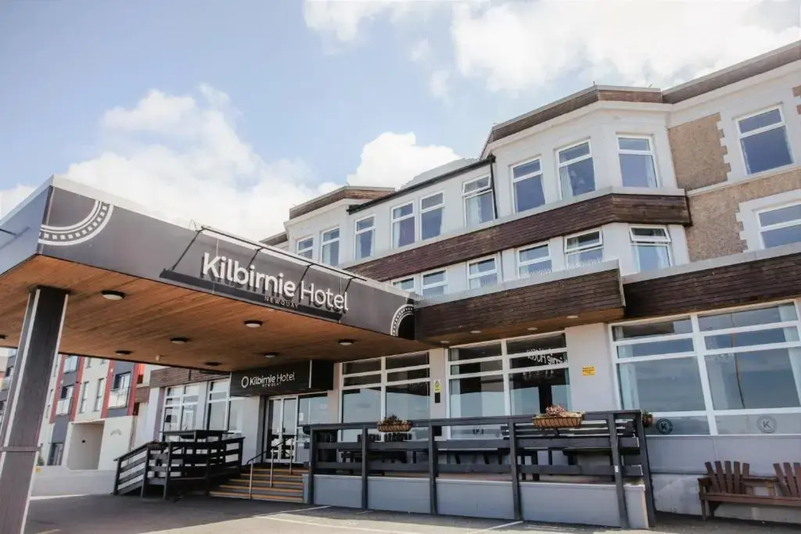 Kilbirnie Hotel