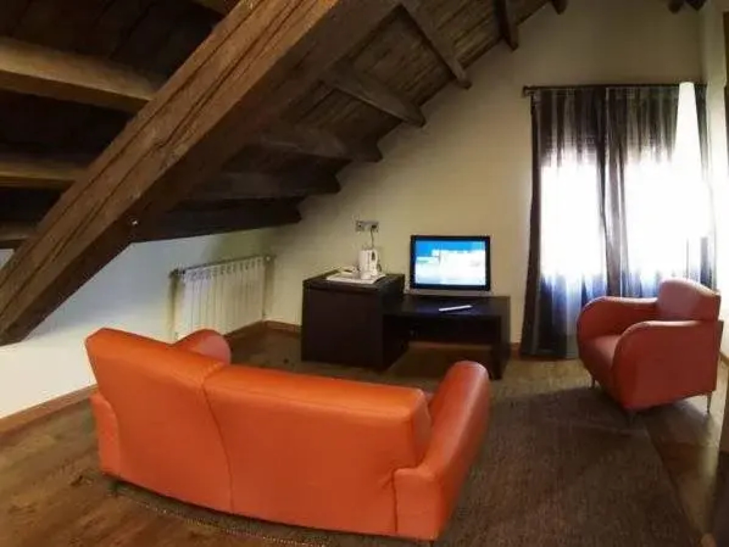 Lera Restaurante Hotel