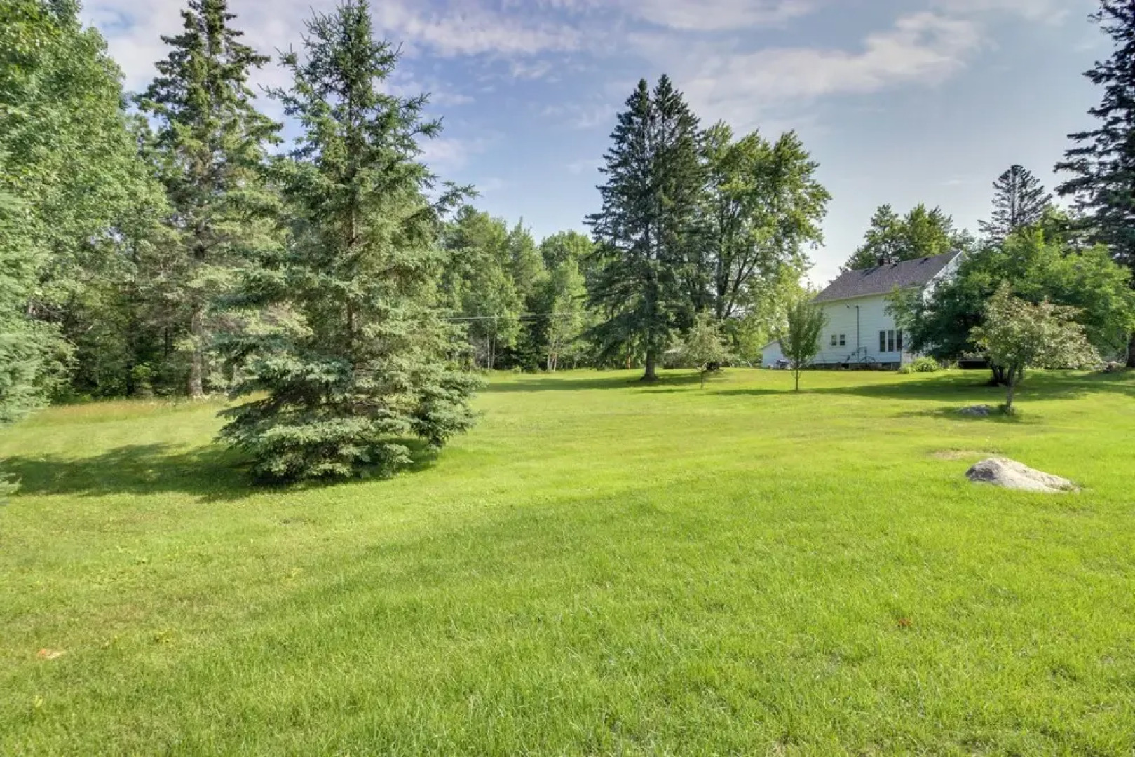 Rural Minnesota Apartment w/ Fire Pit