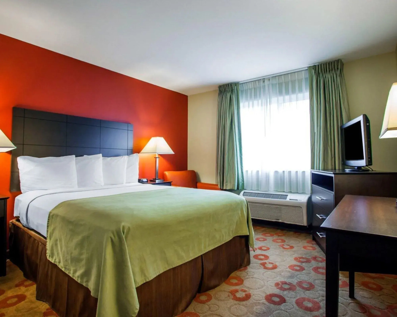 Suburban Studios Cedar Falls