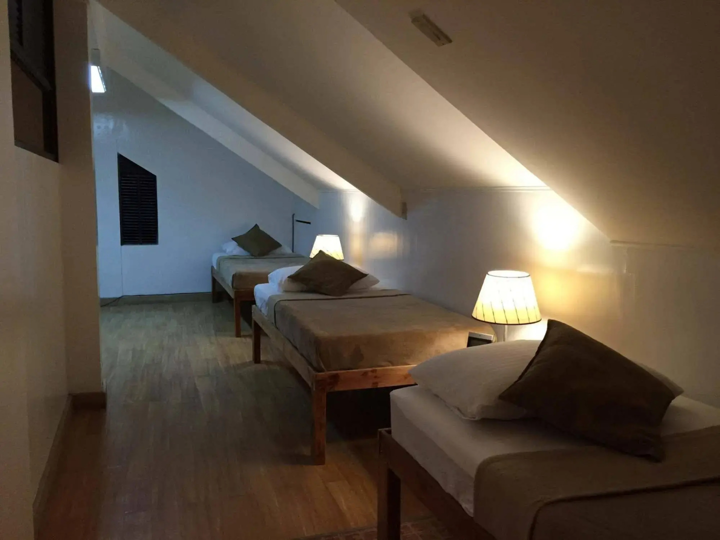 Chateau Beatrice Bed & Breakfast