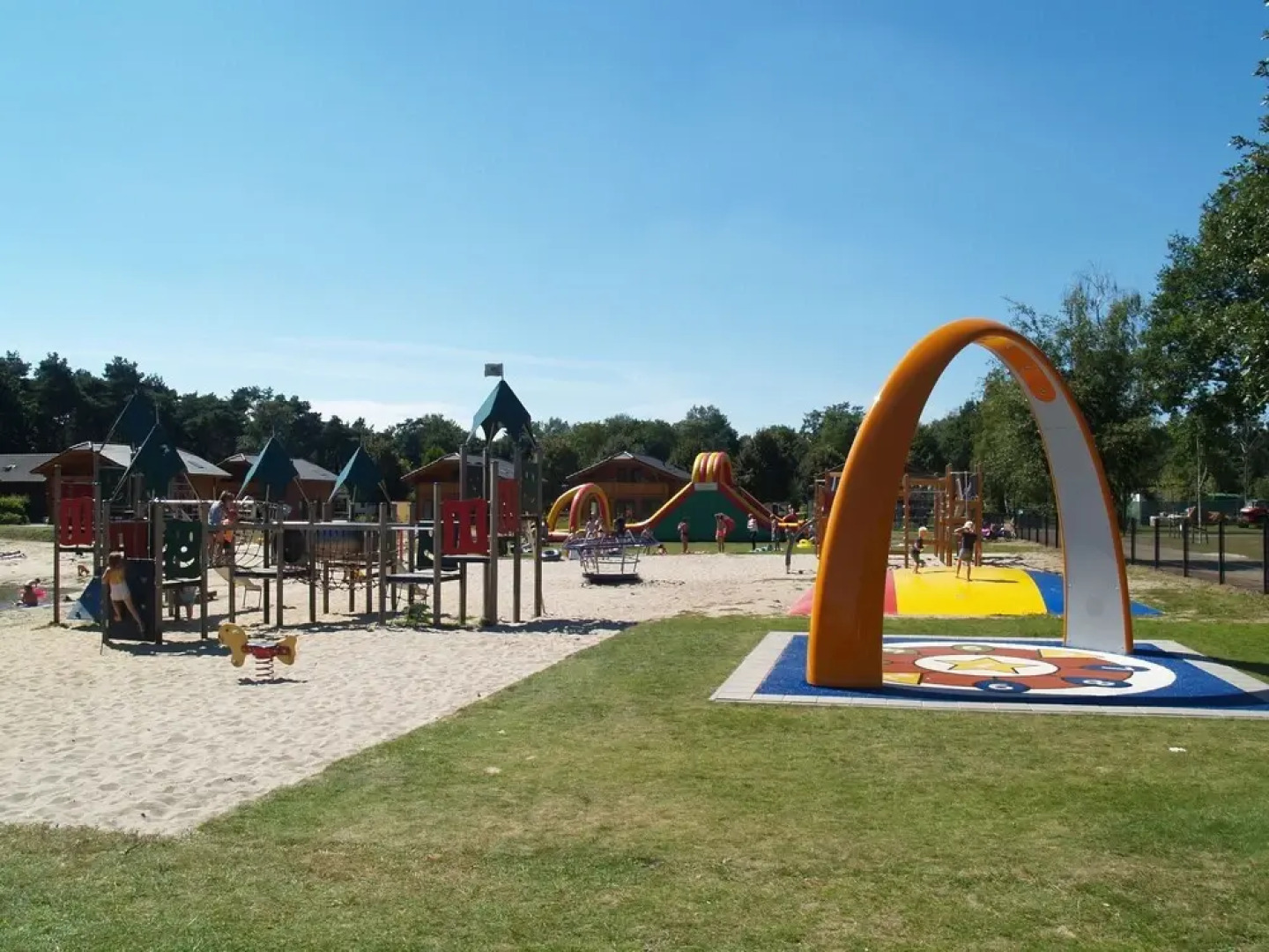 Tidy Furnished Chalet With a Dishwasher