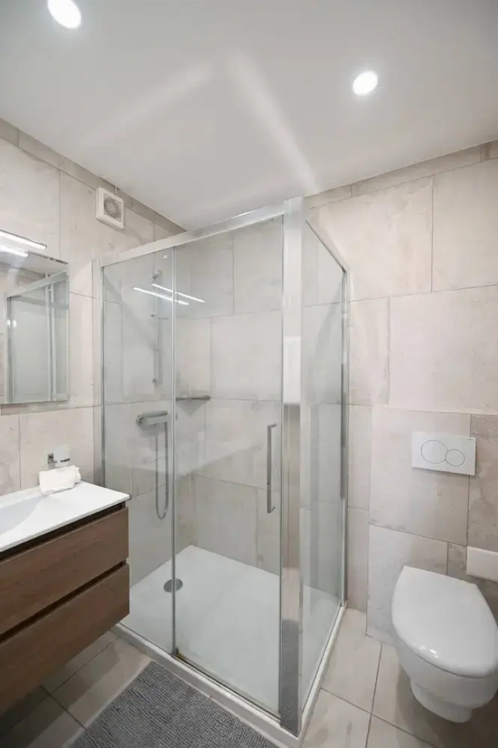 Lugano's Hills Lake View