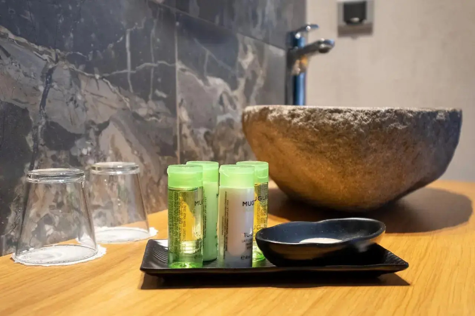 180 South Seaside Hotel